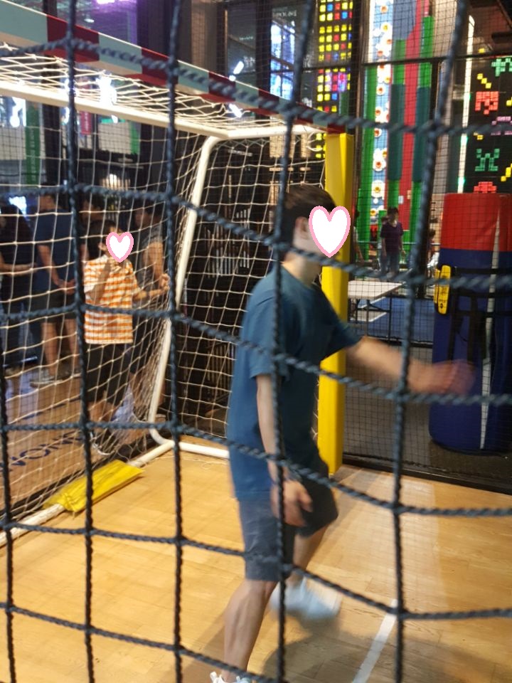31294572_1536712600.0758.jpg